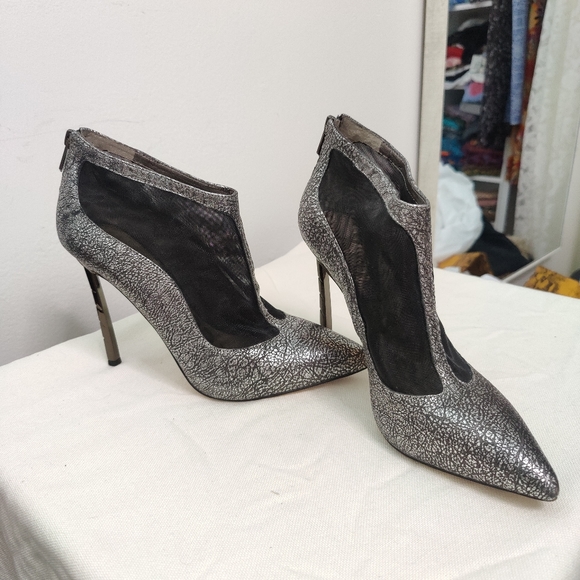Sam Edelman Shoes - Sam Edelman Black/Sterling Silver Argento Lea size 8.5